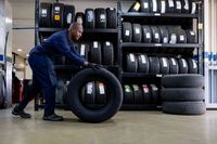 Мото гуми Bridgestone 110 90 19 - 65453 разновидности